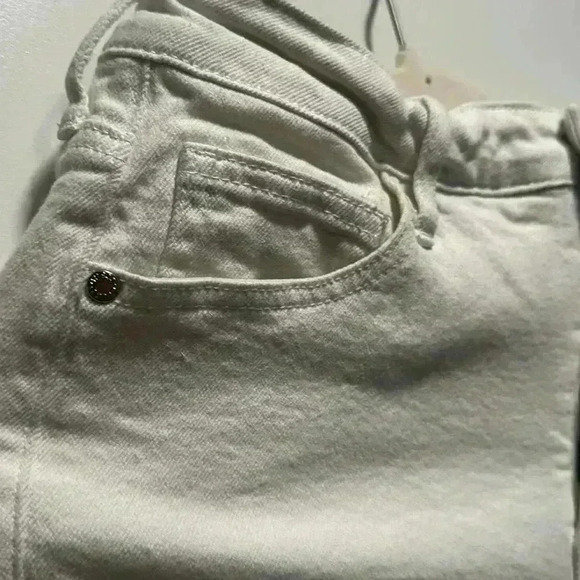 Guess white mom jeans - Picture 4 of 9